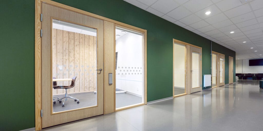 SSC lanserar sitt nya sortiment av massiva innerdörrar